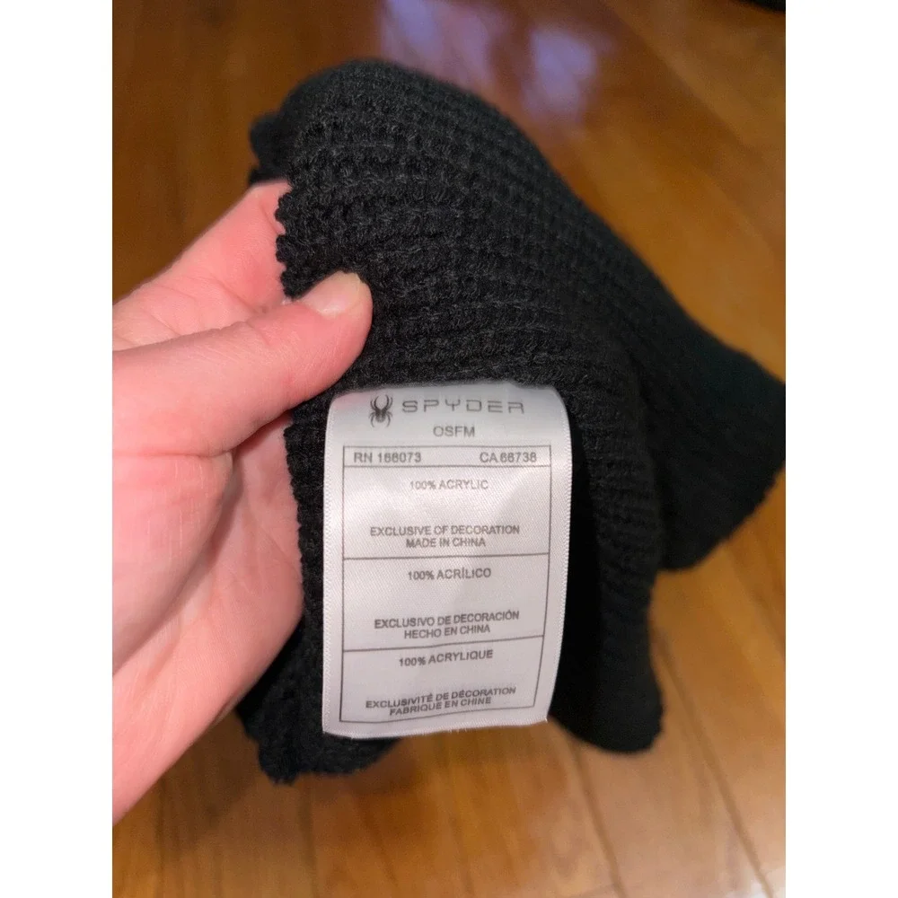 Spyder Kids Black Knit‎ Cuffed Beanie Hat OSFM OLSP903 New With Tags